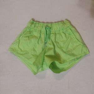 Lululemon lime green short